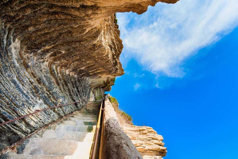 Las escaleras aragonesas de la isla