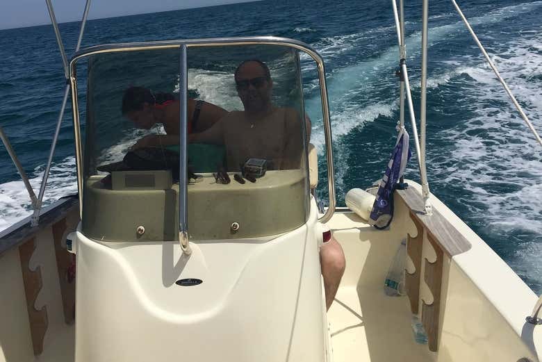 Experiência aquática pela costa leste da Itália