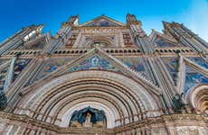 Entrada a la Catedral de Orvieto con audioguía