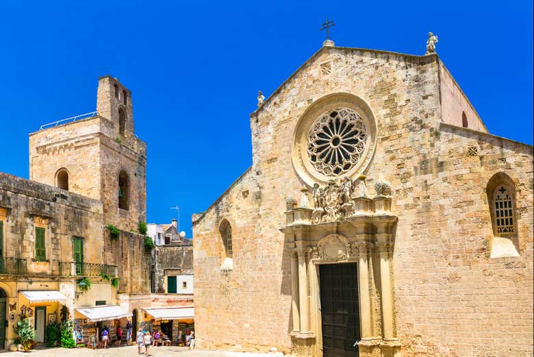 Fachada de la catedral