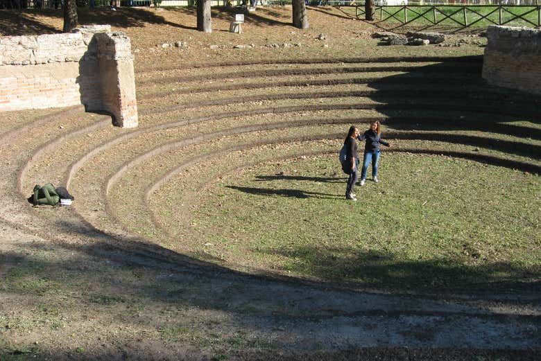 L'anfiteatro romano di Paestum