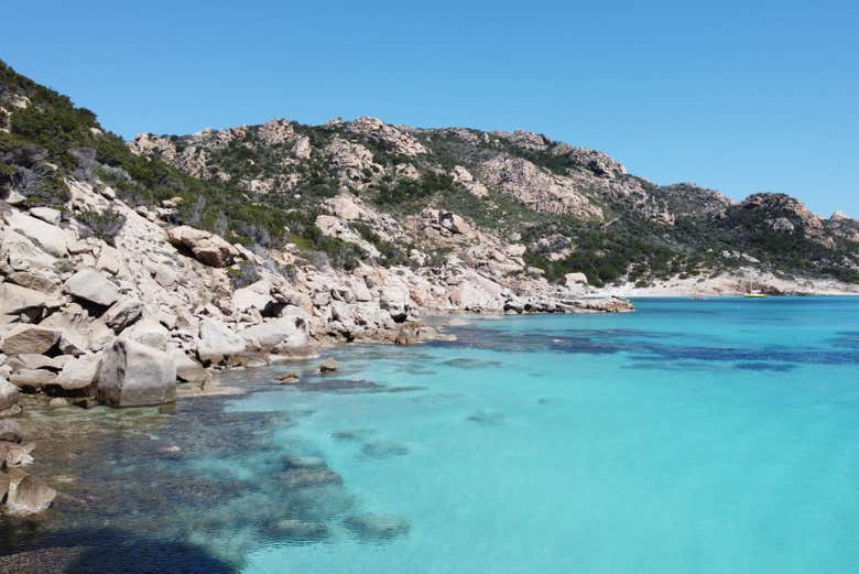 Admire the shores of the Maddalena Archipelago