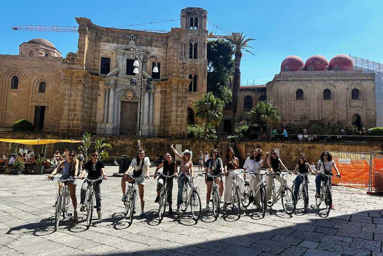 ¡Os encantará este tour en bicicleta por Palermo!