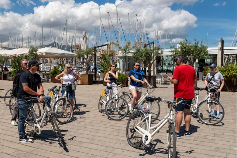 Llegaremos hasta el puerto de Palermo con las bicicletas