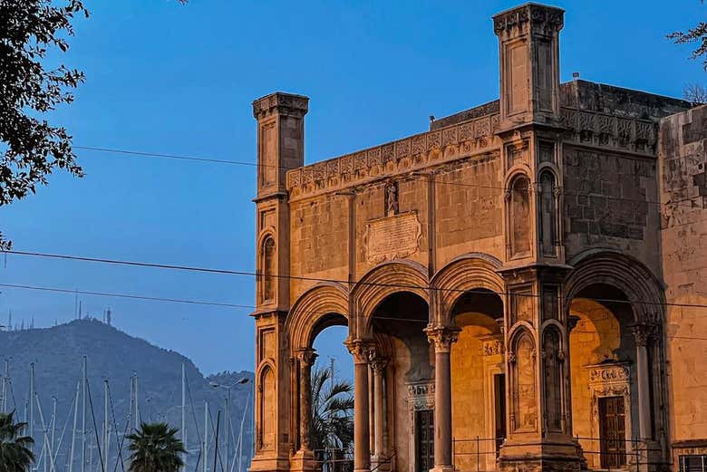 Iglesia de Santa Maria Della Catena