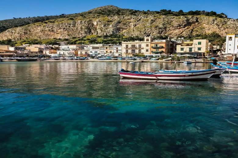 Vistas de Mondello do barco