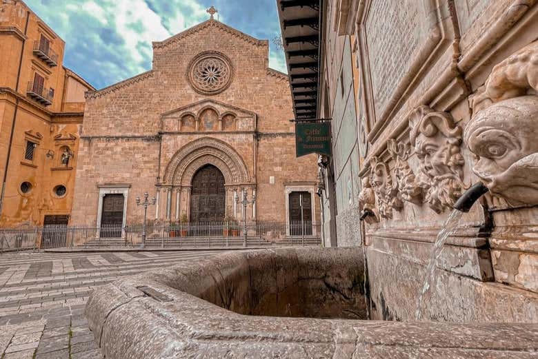 Visit beautiful piazzas