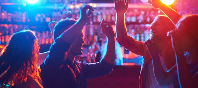 Pub Crawl in Palermo