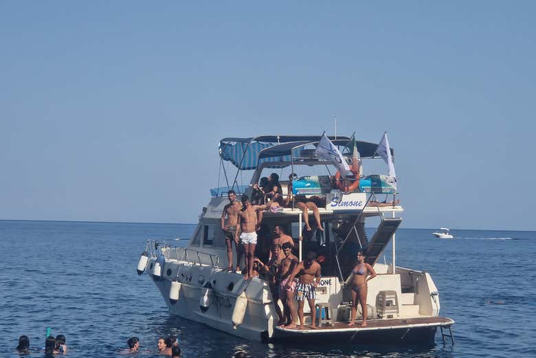 Enjoy this boat ride around Pantelleria