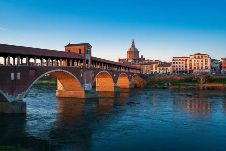 Descubriréis los principales encantos de esta ciudad lombarda
