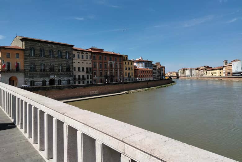 La vista dal Ponte di Mezzo