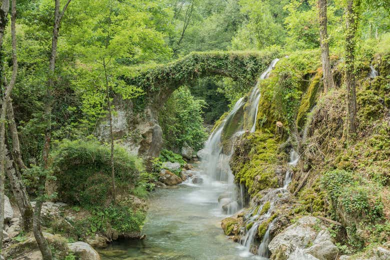 Arriving at the Hair of Venus Waterfalls