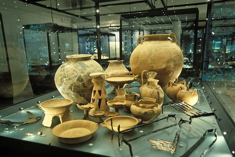 Ancient pots and ceramics