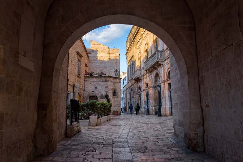 Parcourez les rues de Polignano a Mare
