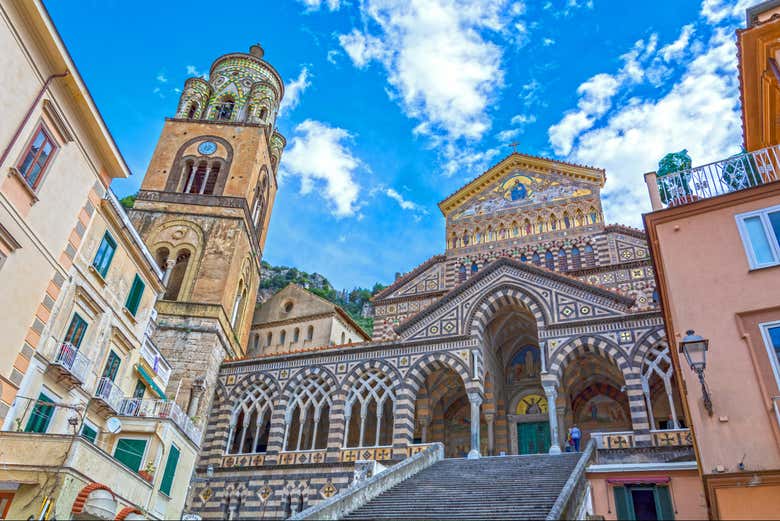 Fachada da Catedral de Santo André Apóstolo, em Amalfi