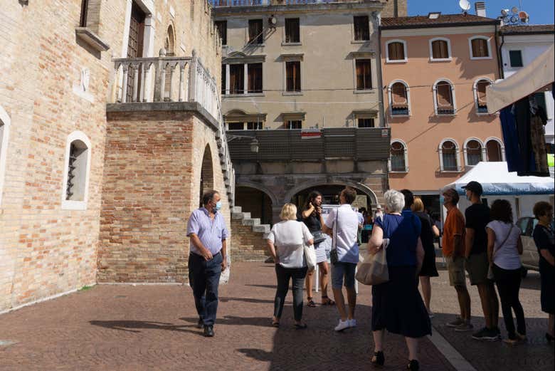 Osservando l'architettura della città