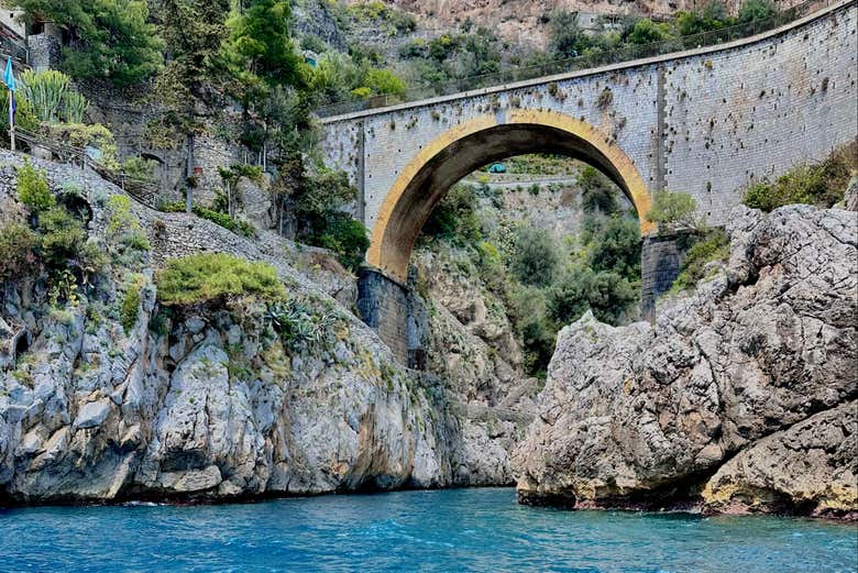 Puente del Fiordo di Furore