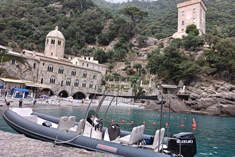 Visit San Fruttuoso