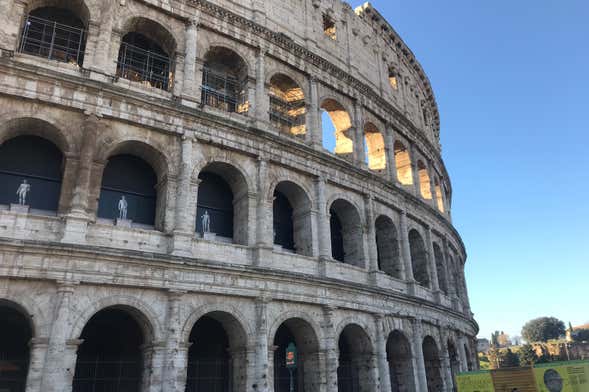 Ingresso do Coliseu, Fórum e Palatino + Ônibus turístico de Roma