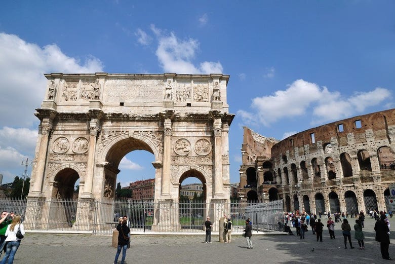 Arco de Constantino e Coliseu