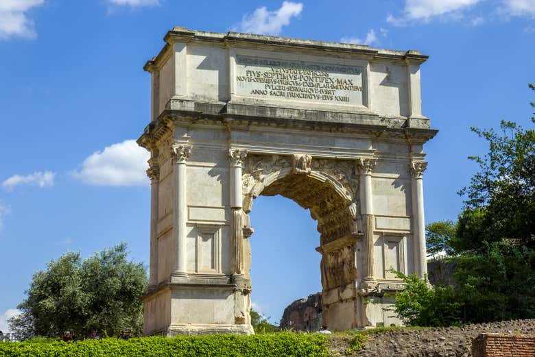 O Arco de Tito no Fórum Romano