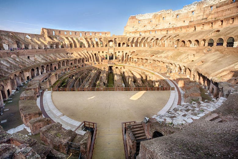 Arena dos gladiadores, no Coliseu de Roma