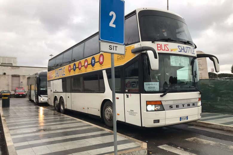 Indo a Roma de ônibus saindo de Ciampino