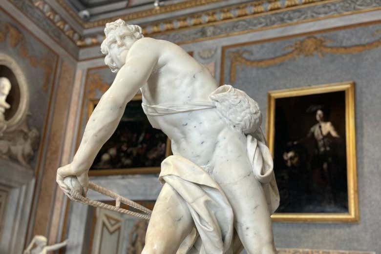 Escultura de David creada por Gian Lorenzo Bernini