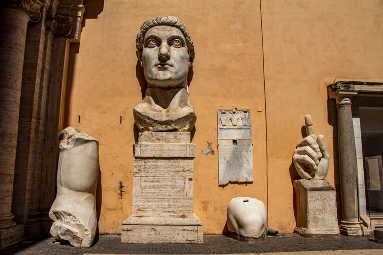 Busto de Constantino el Grande en los Museos Capitolinos