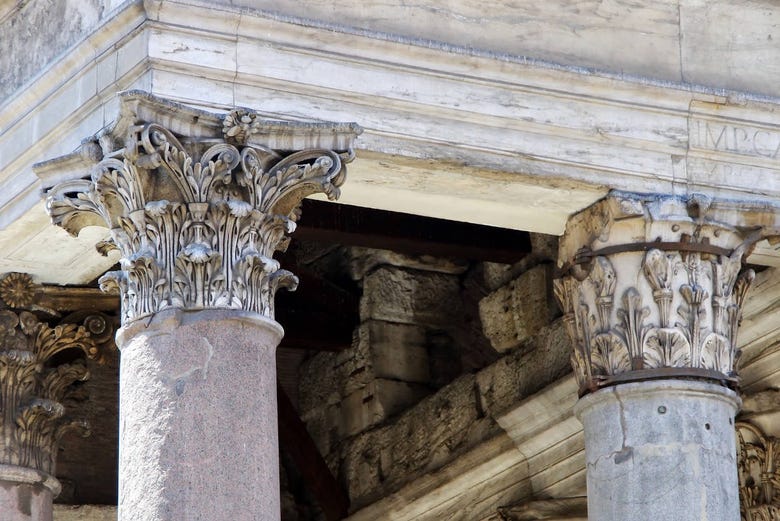 Agrippa's Pantheon Columns