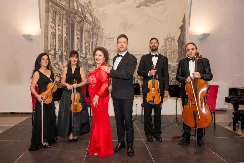 Listen to the soprano, tenor, and string quartet