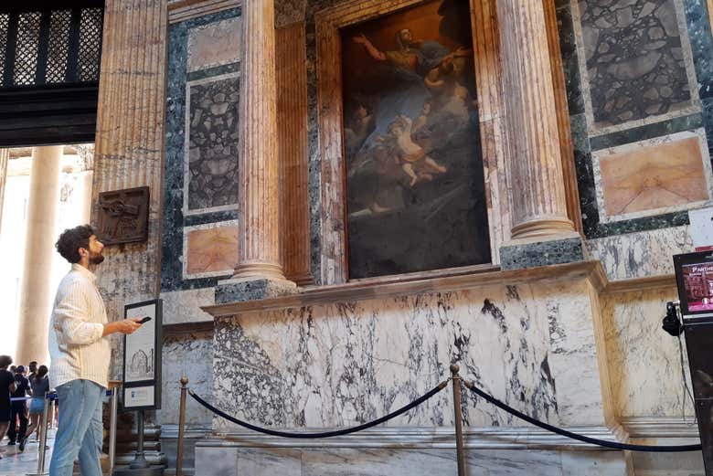 Contemplez l'une des peintures du Panthéon d'Agrippa