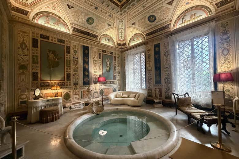 Una de las salas de la Galería Doria Pamphilj