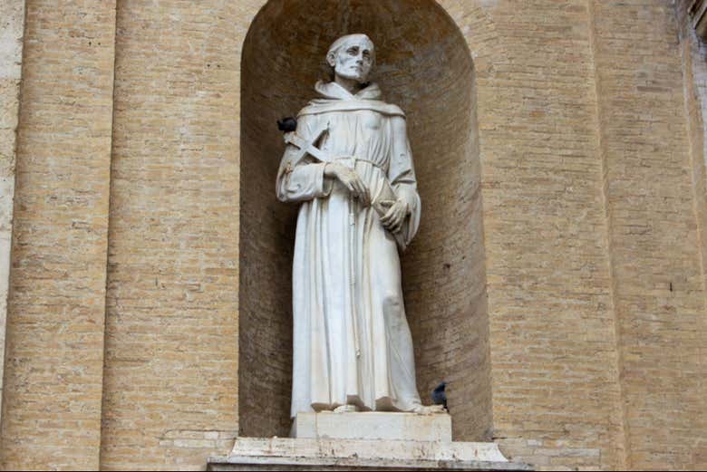 Estatua Orvieto