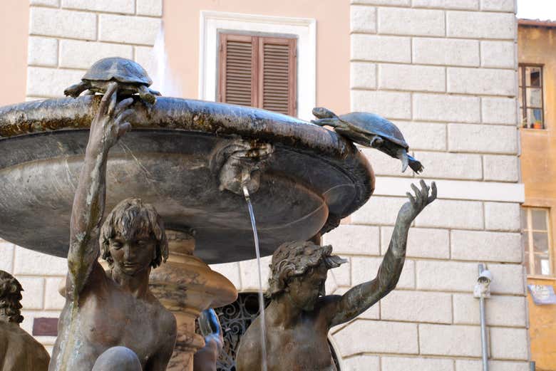 Dettaglio della Fontana delle Tartarughe