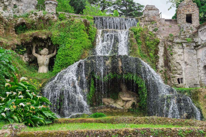 Fuente de Hércules en la Villa de Este
