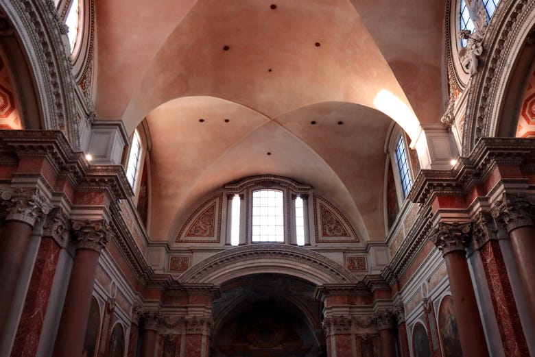 All'interno della Basilica di Santa Maria degli Angeli