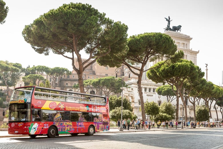 Bus touristique de Rome