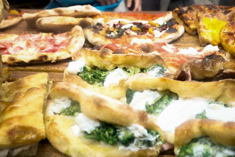 Porciones de pizza