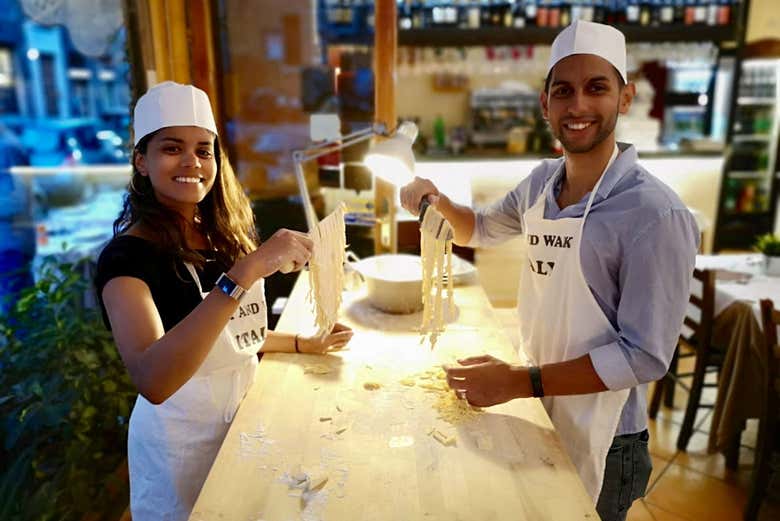 Desfrutando do curso de massa italiana em Roma