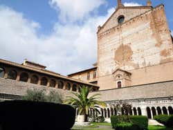 Basilica di San Giovanni in Laterano, chiostro