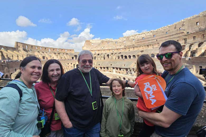 Foto familiar en el Coliseo