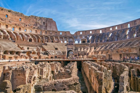 Tour dei sotterranei del Colosseo e dell'Arena dei gladiatori + Foro e colle Palatino