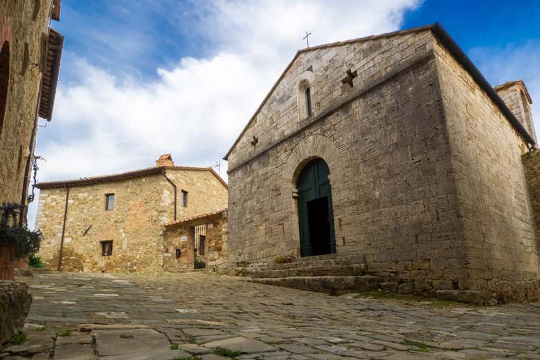 Uma igreja em Bagno Vignoni