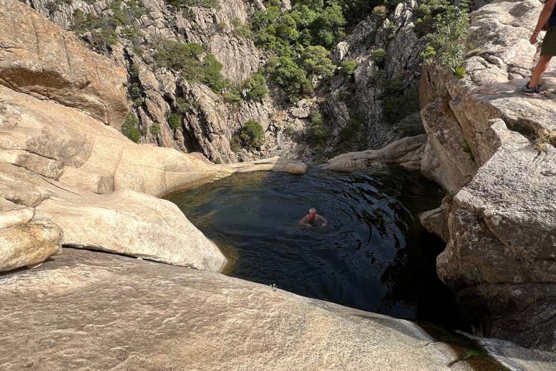 Profitez des piscines naturelles de la rivière Pitrisconi