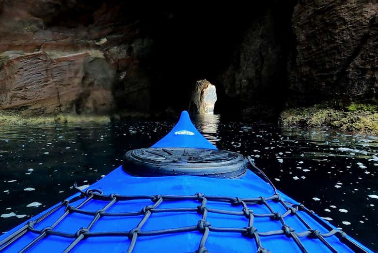 Alla scoperta di grotte segrete