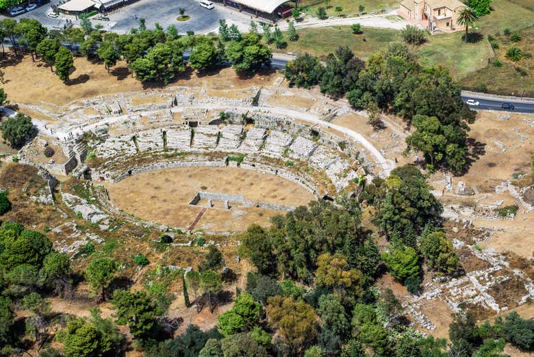Vue aérienne de l'amphithéâtre romain de Syracuse