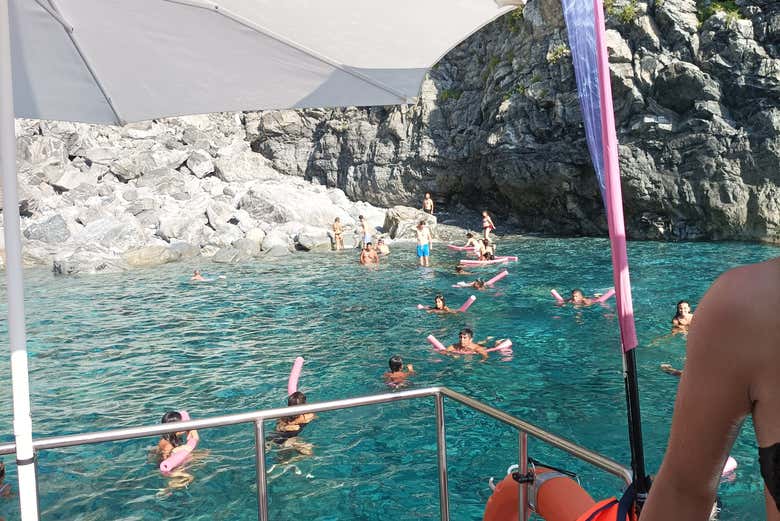 Baignez-vous dans des eaux cristallines