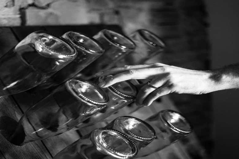 Il processo di remuage che facciamo vedere durante la degustazio