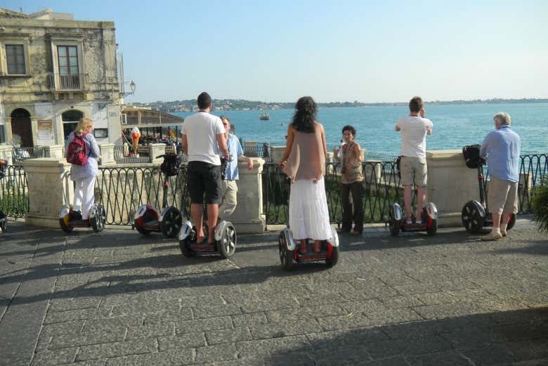 Em segway pelo Lungomare